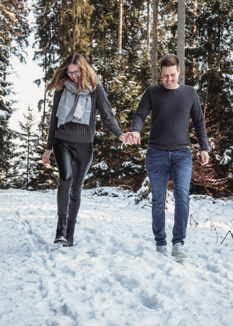 Pärchen in Isny bei Wintersonne